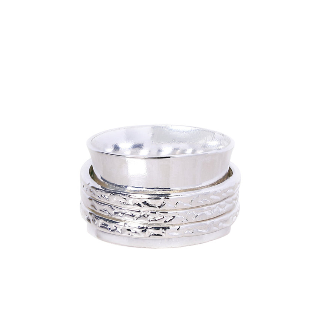 Ava Spinner Ring