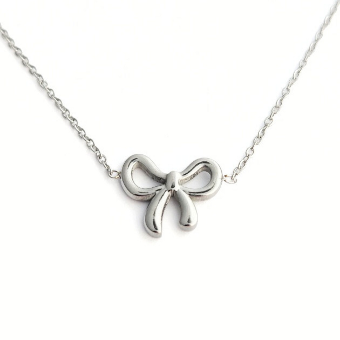 Bow Necklace