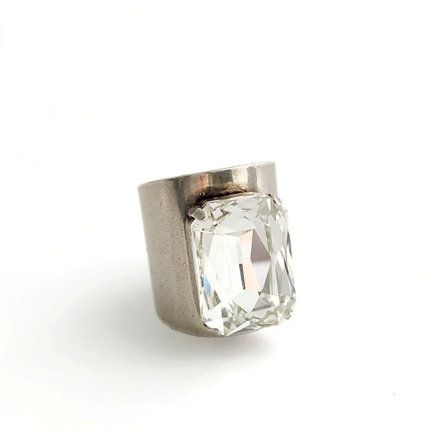 Venus Ring in Crystal Clear