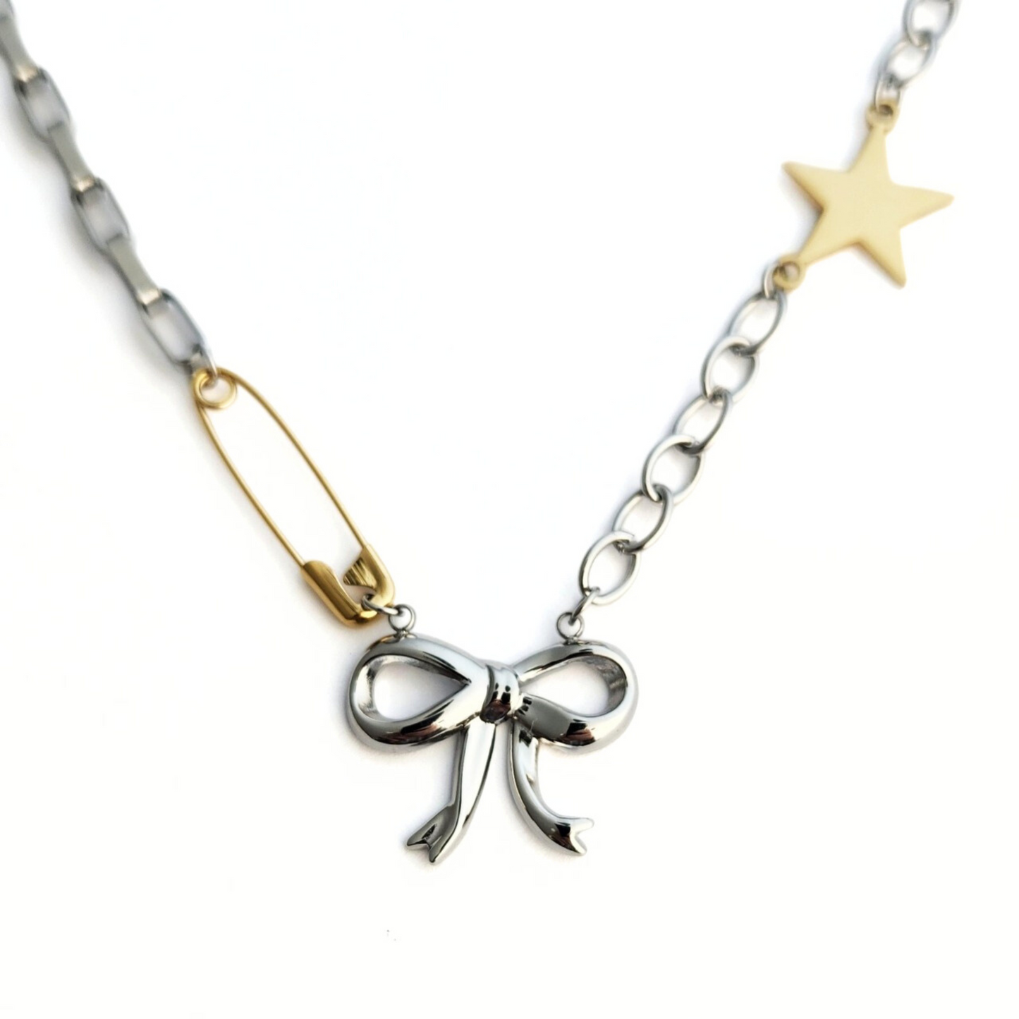 Mix it Bow Choker