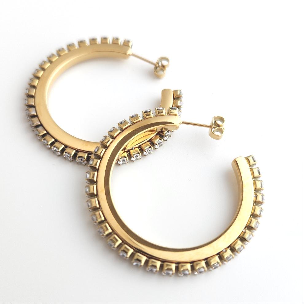 Jolie Hoops
