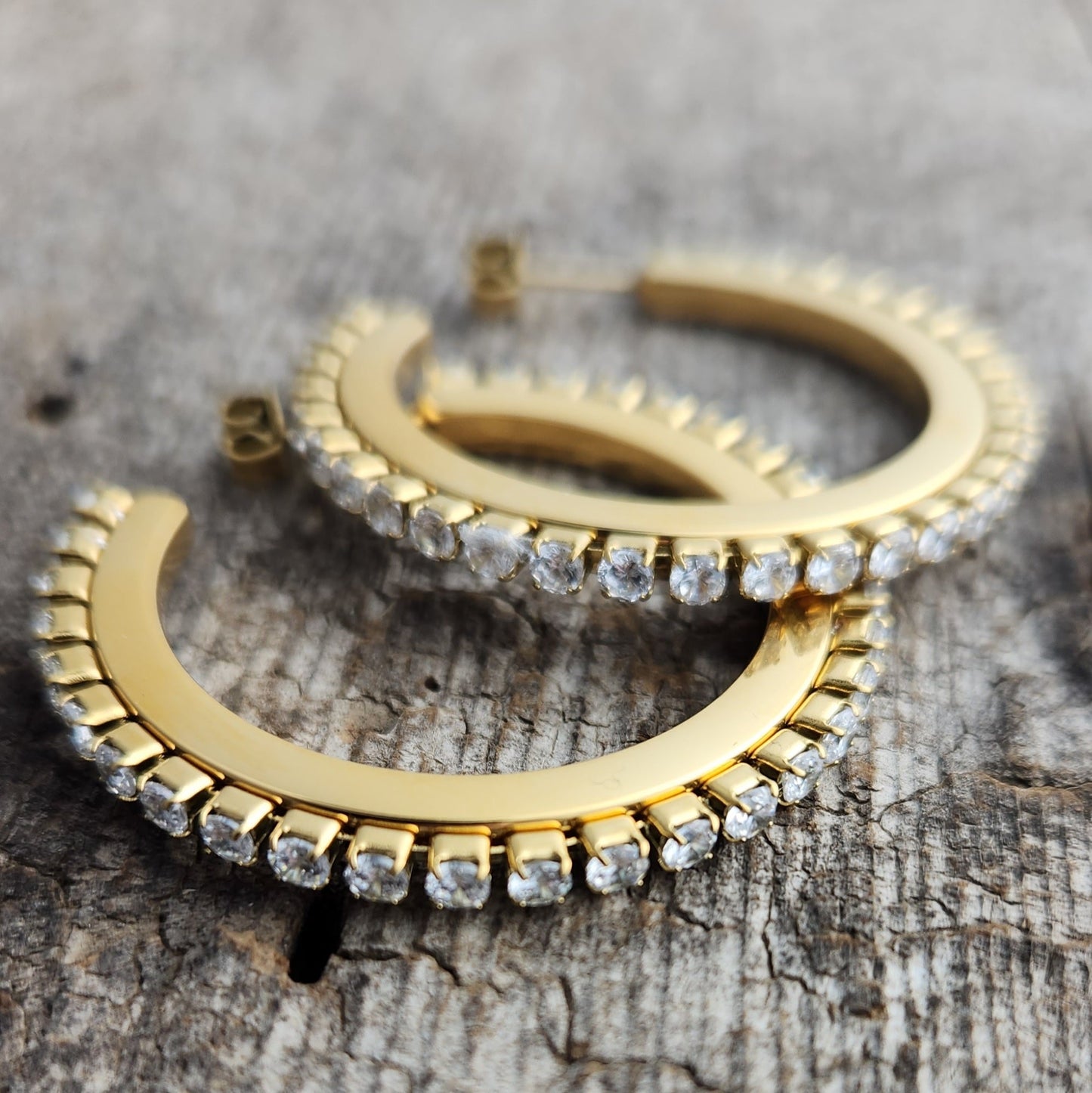 Jolie Hoops