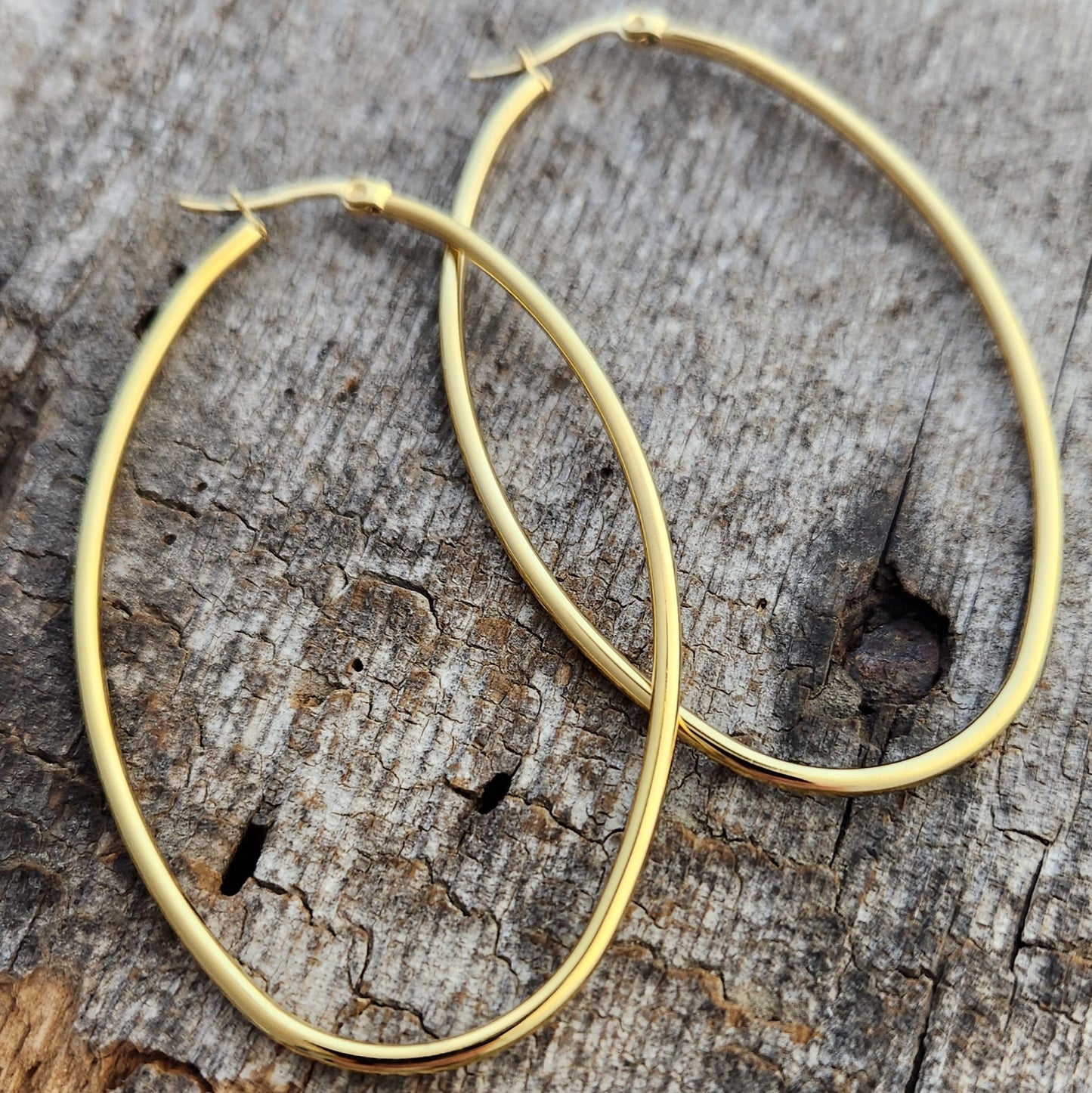 Oval Hoops