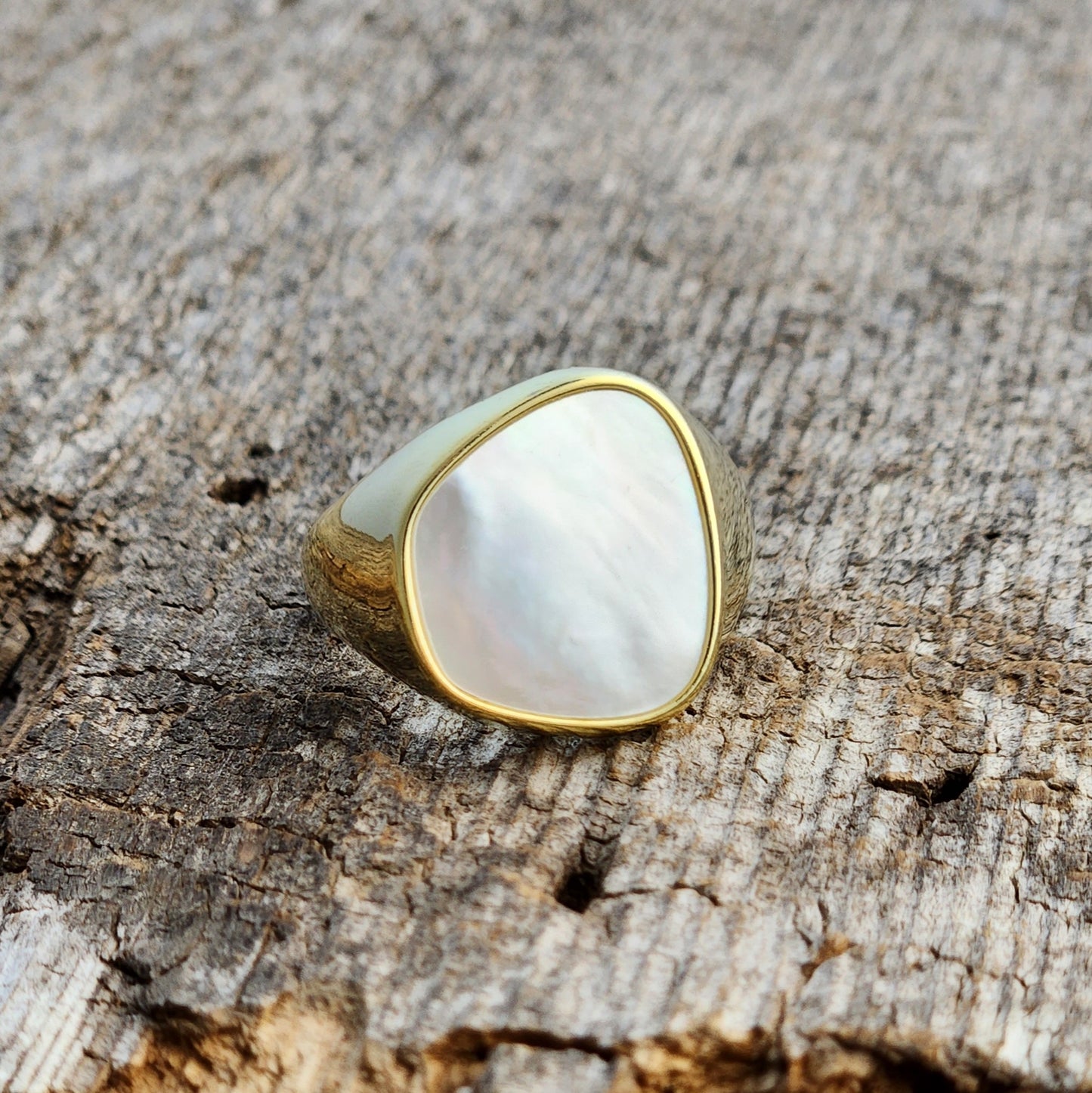Ella Ring