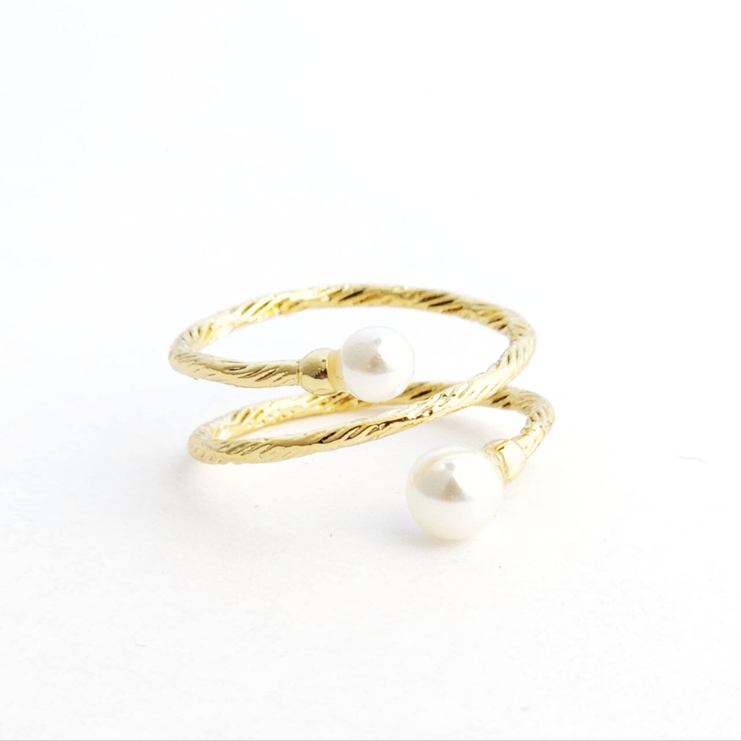 Pearl Swirl Ring