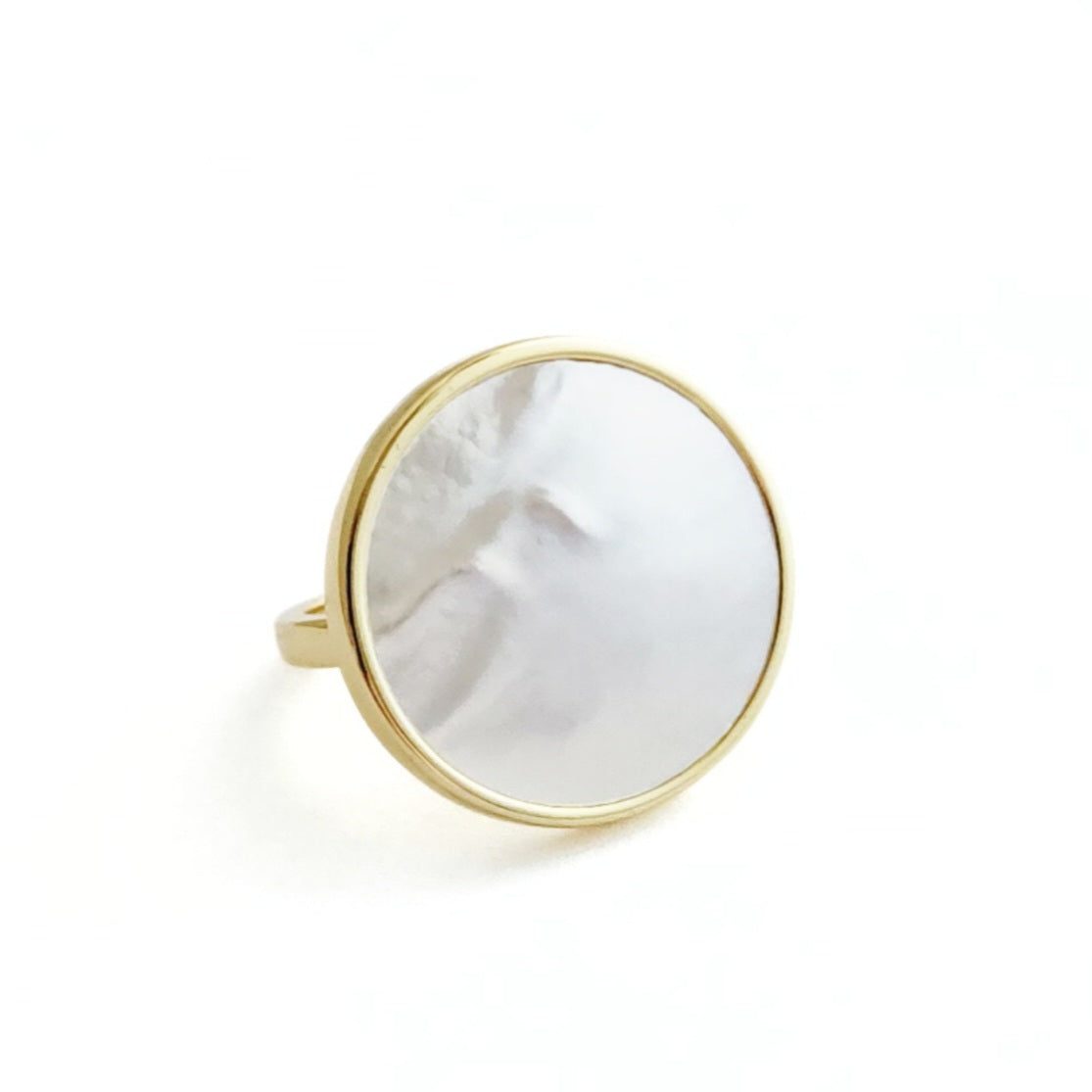 Pearl Shell Ring