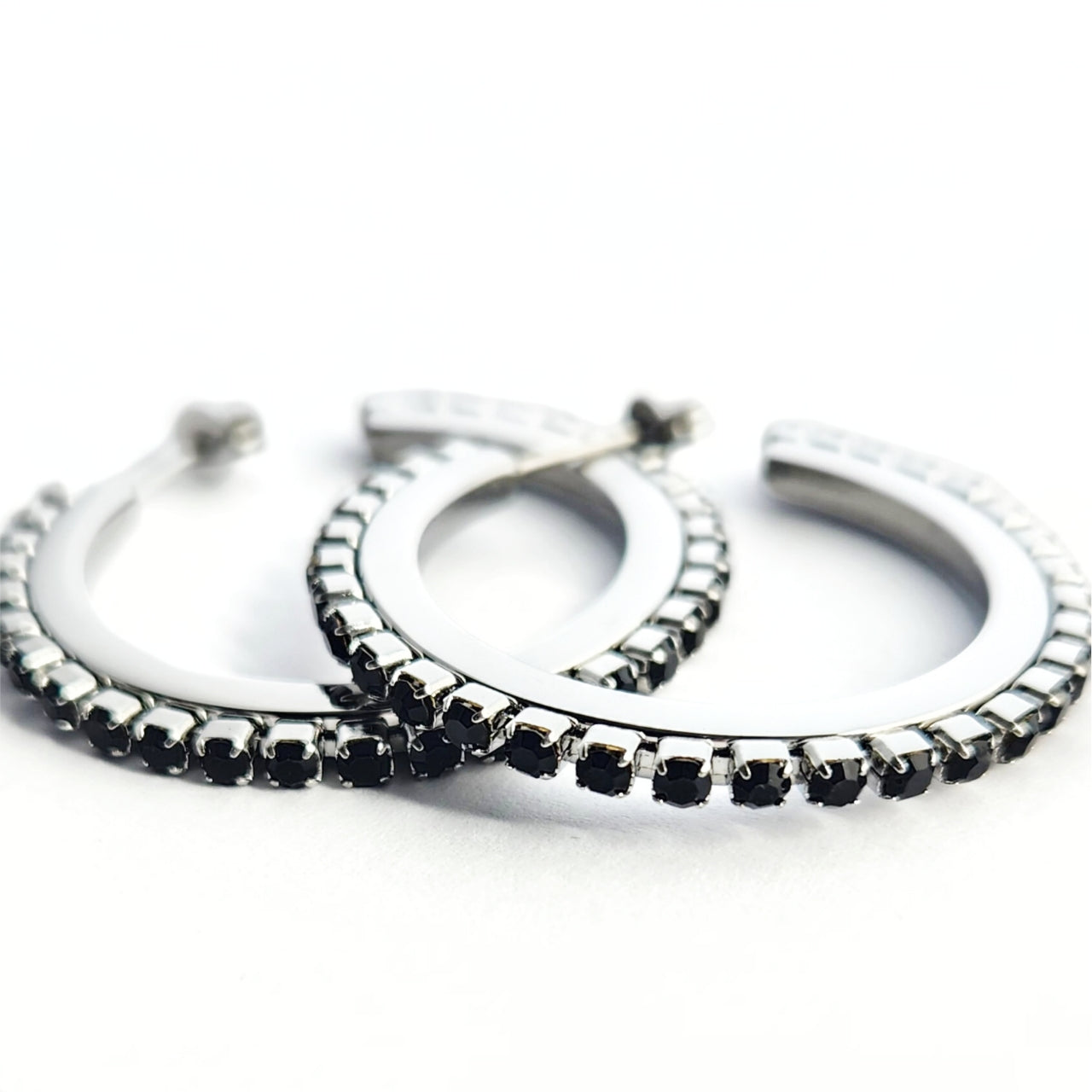 Jolie Hoops