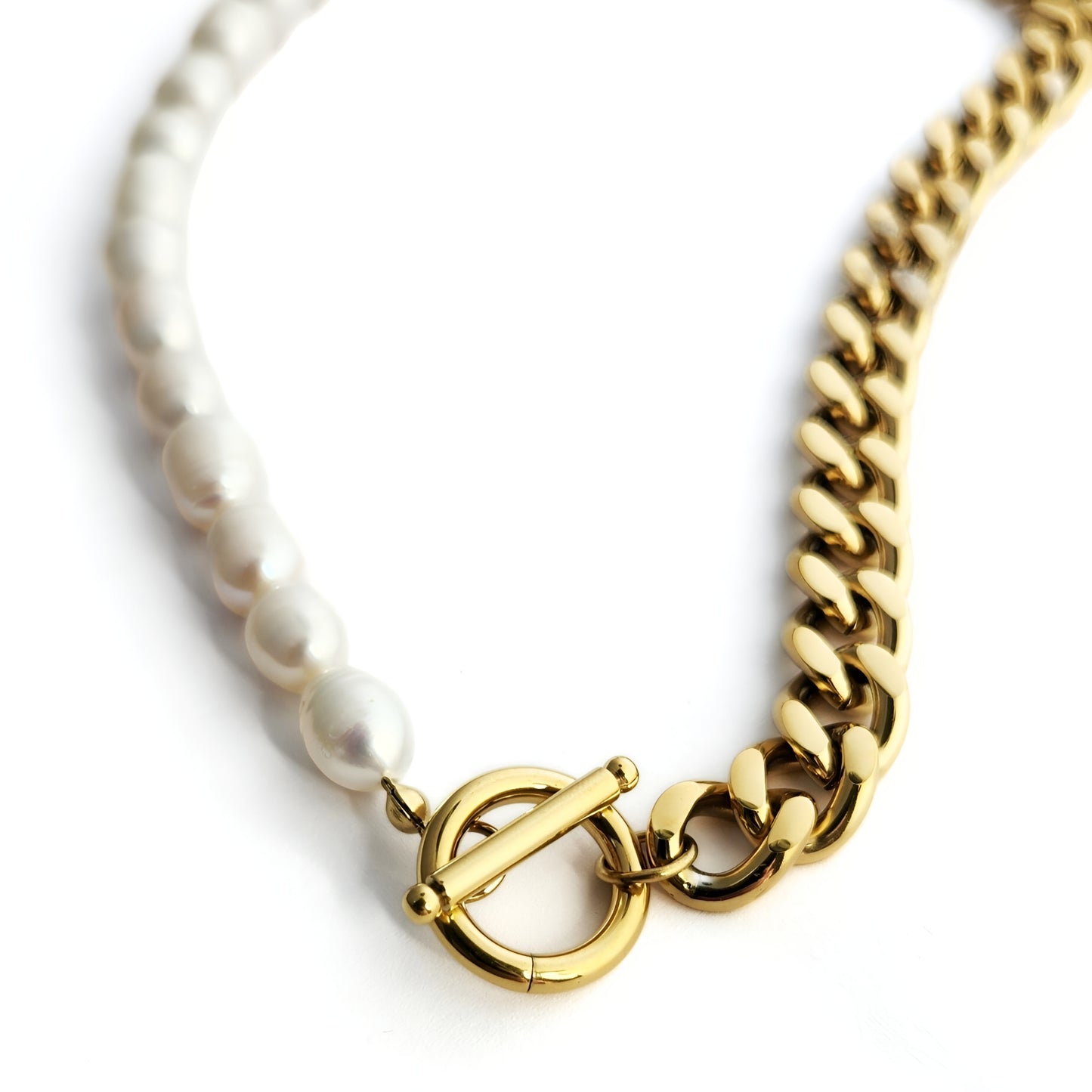 Pearl Toggle Chain