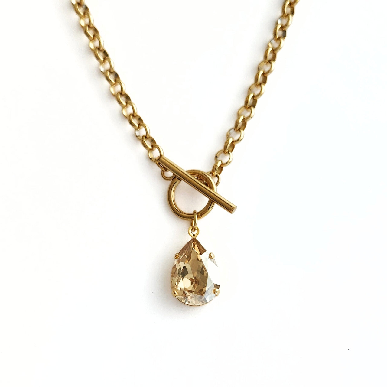 Cosmo Necklace in Golden Shadow