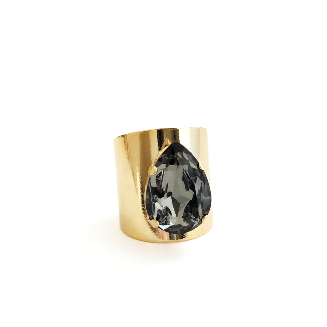 Cosmo Ring in Black Diamond Mirage