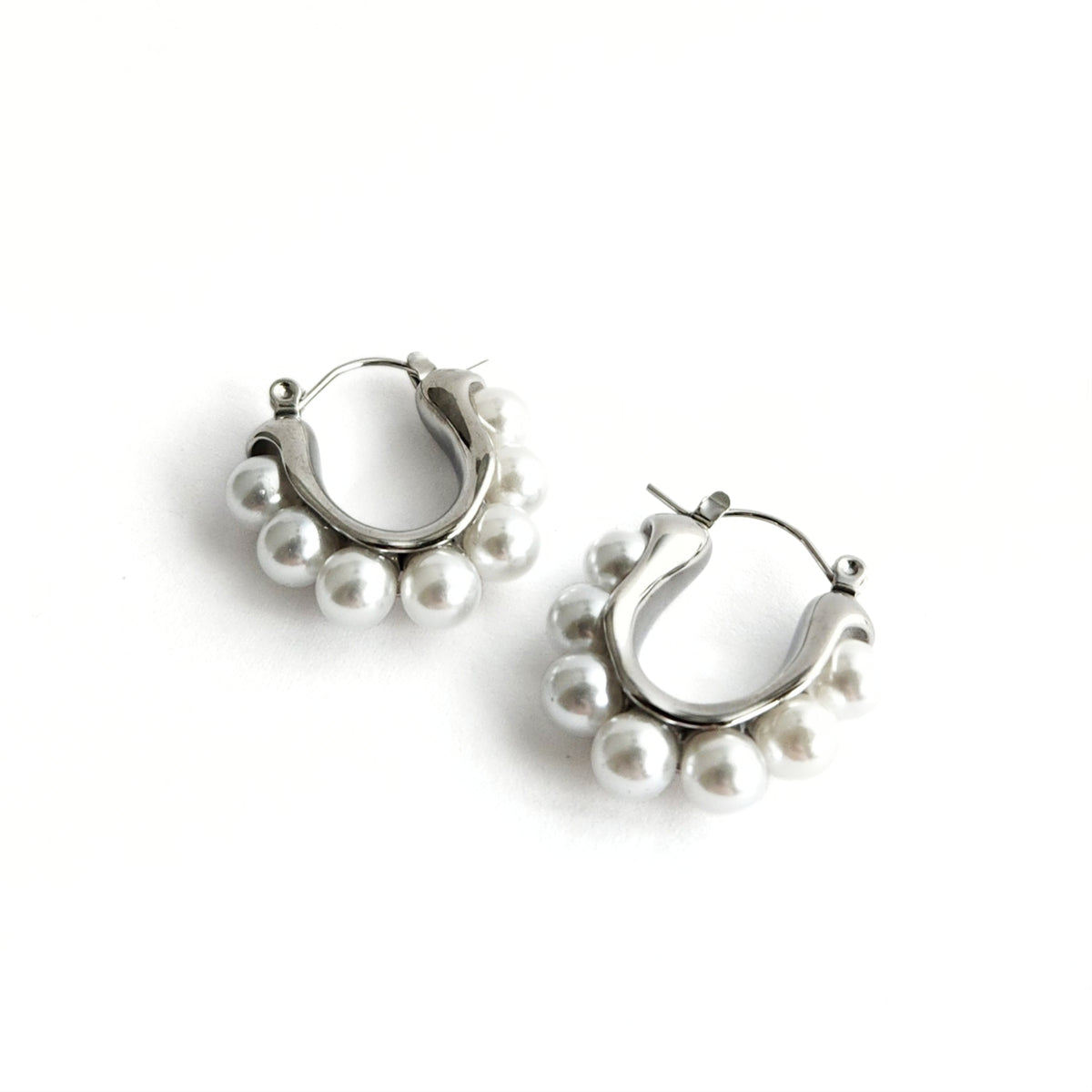 Kylie Pearl Hoop Earrings