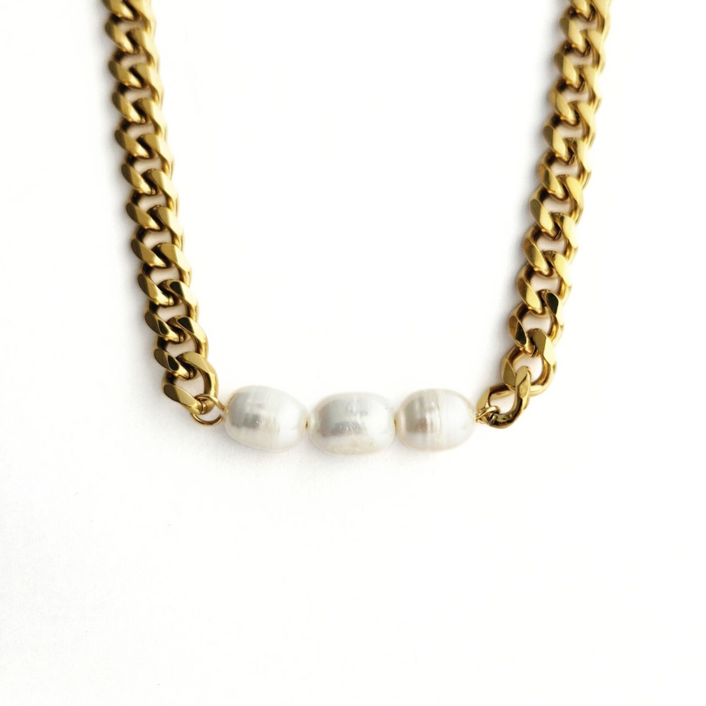 Kyle Pearl Necklace