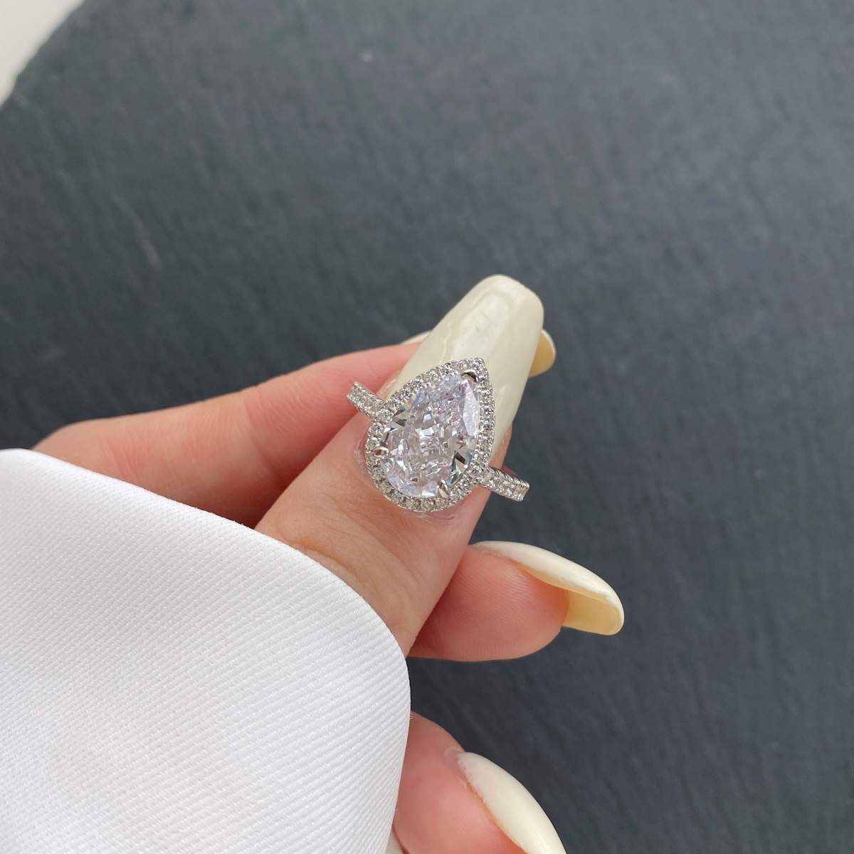 Affluent Ring