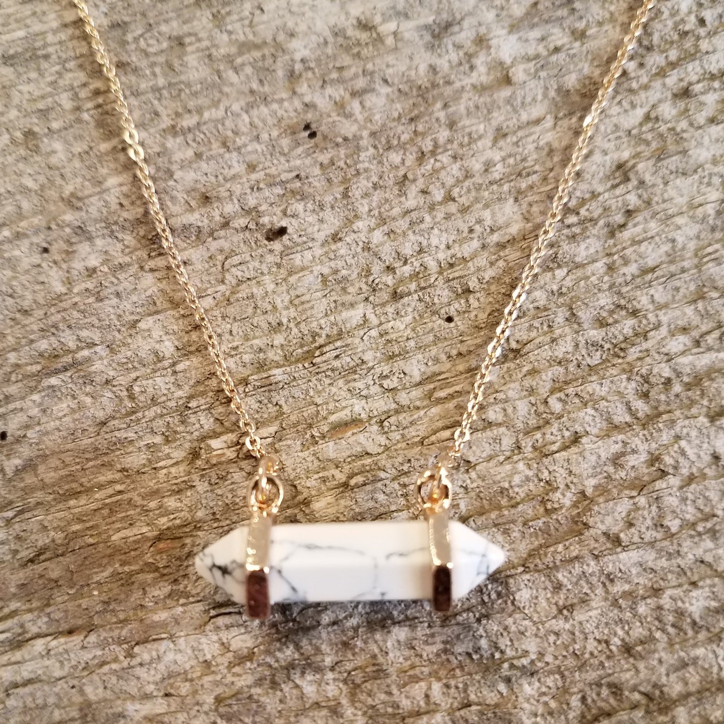 Howlite Bar Necklace