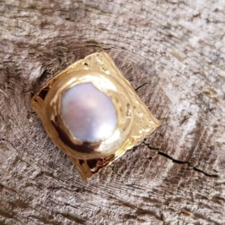 Pearl Cigar Ring
