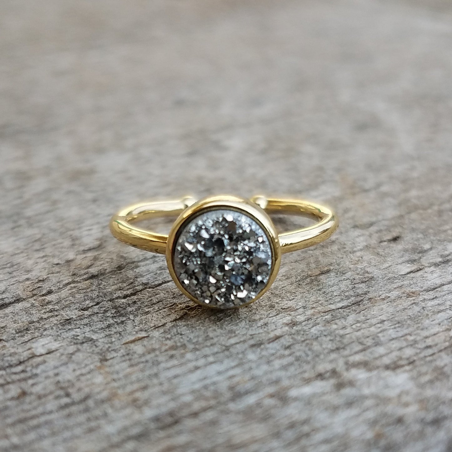 Minimalist Druzy Ring