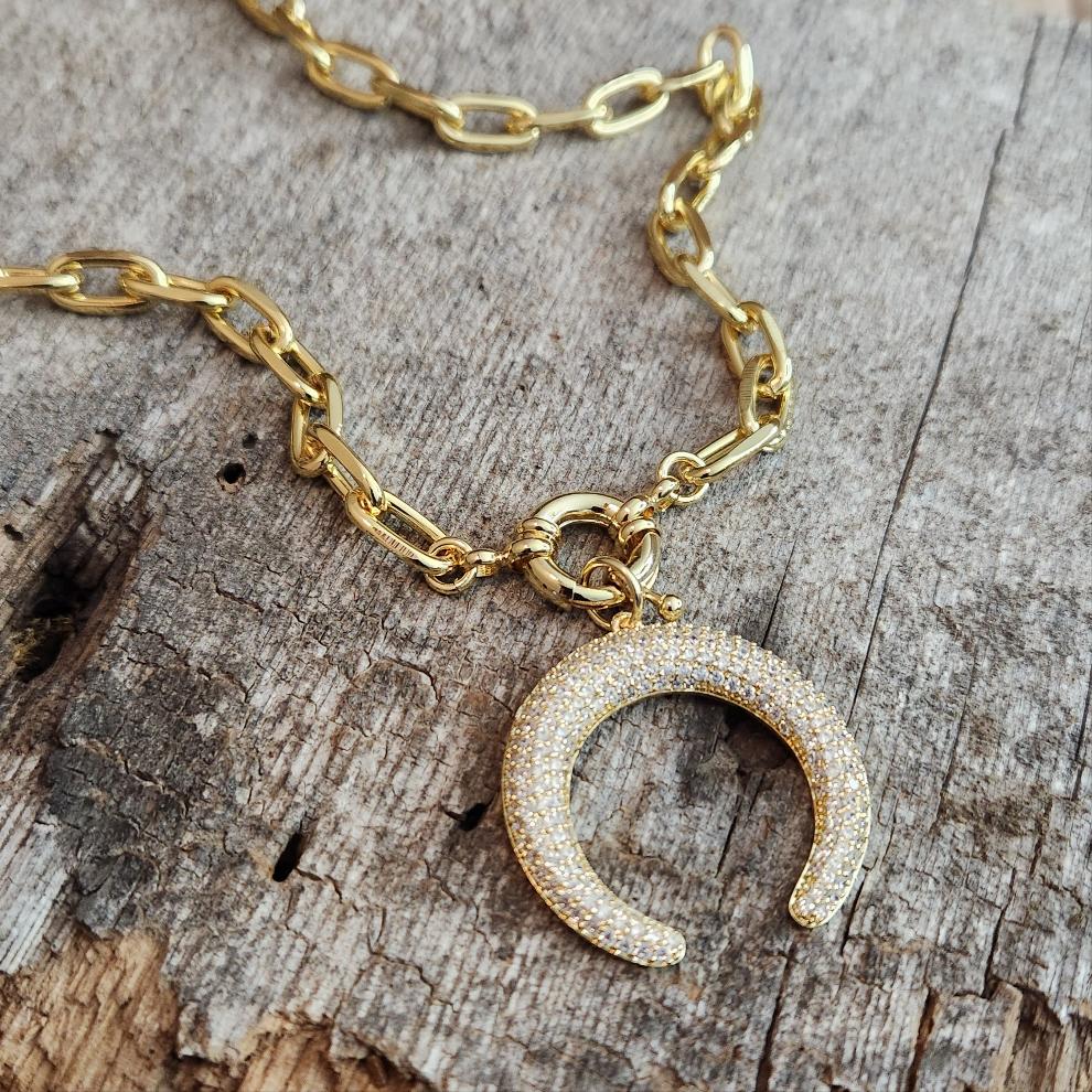 Concave Toggle Necklace