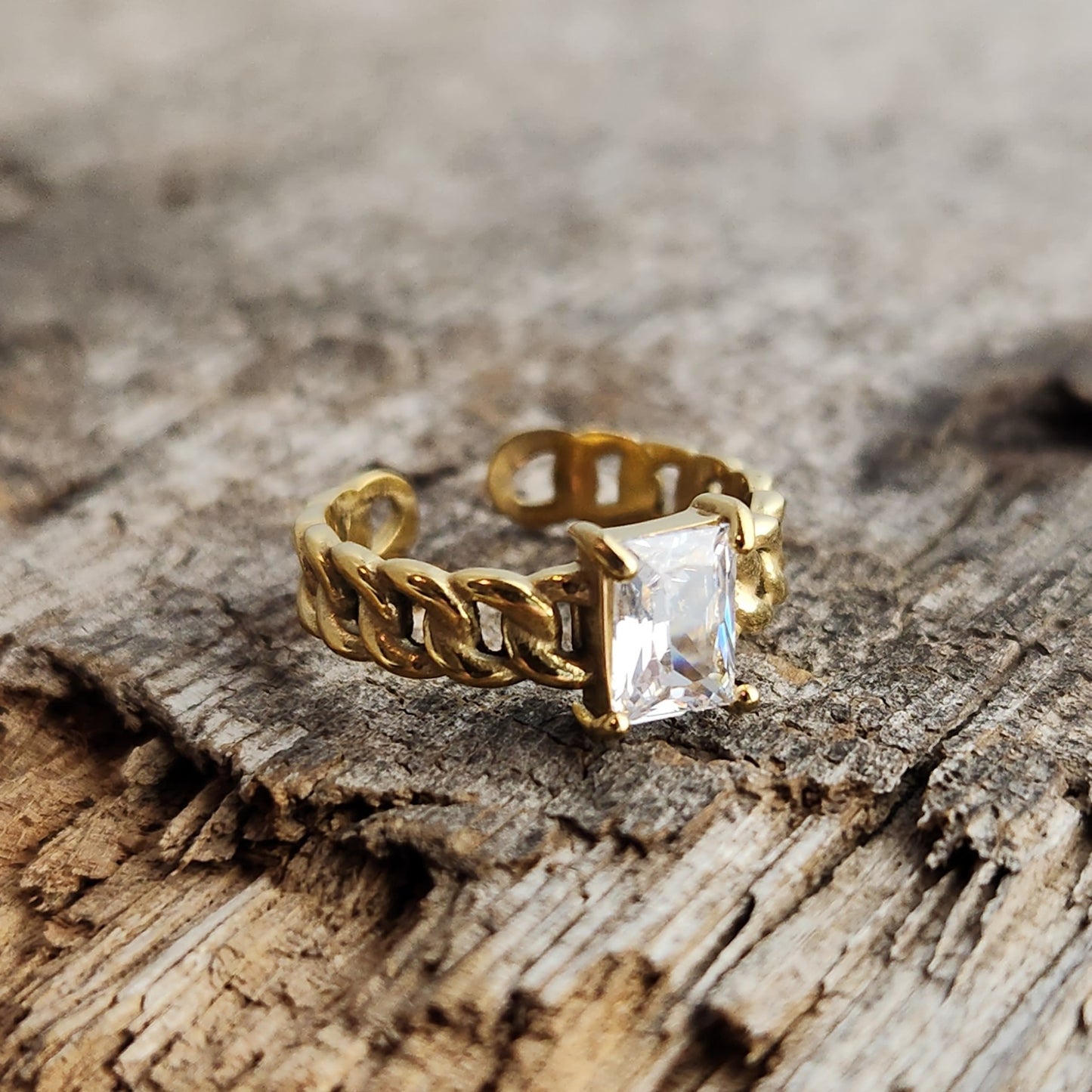 Dolce Ring