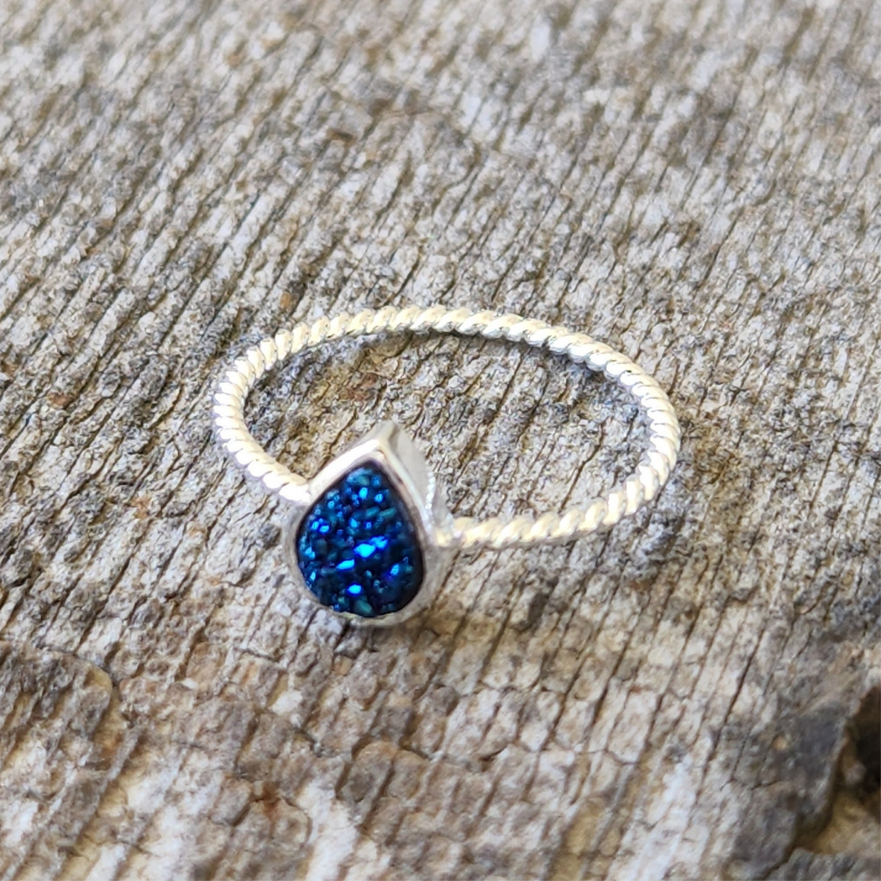 Drop Druzy Ring