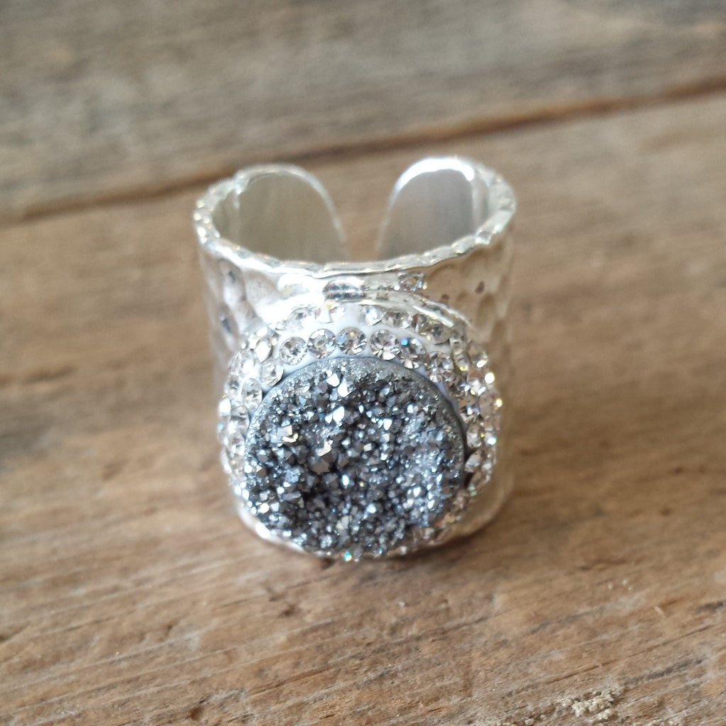 Gunmetal Cigar Ring
