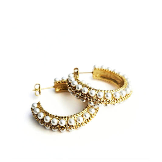 Nikki Pearl Hoops