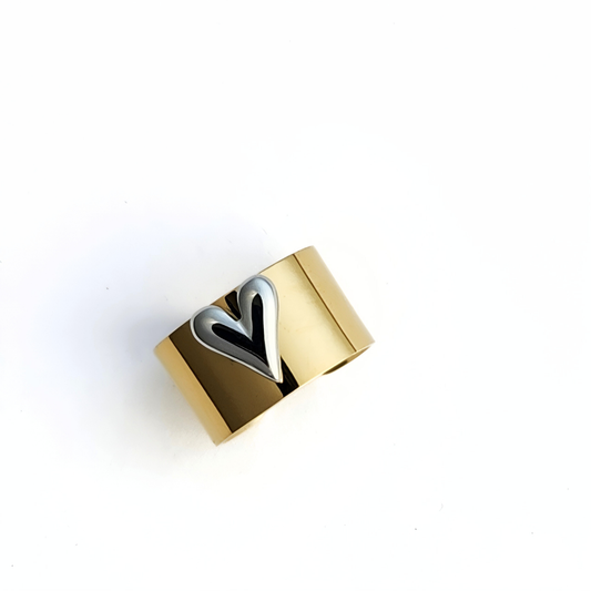 Lovestruck Ring