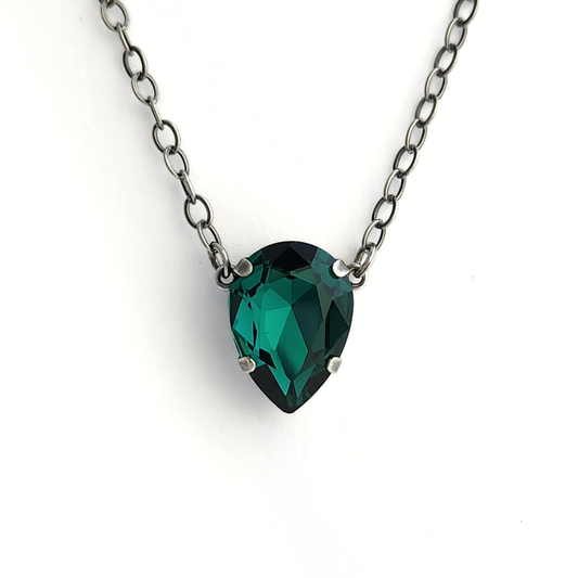 Cosmo Necklace in Emerald