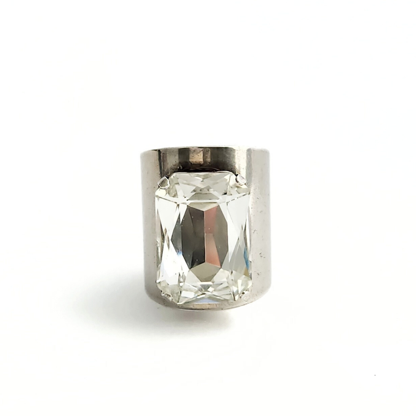 Venus Ring in Crystal Clear