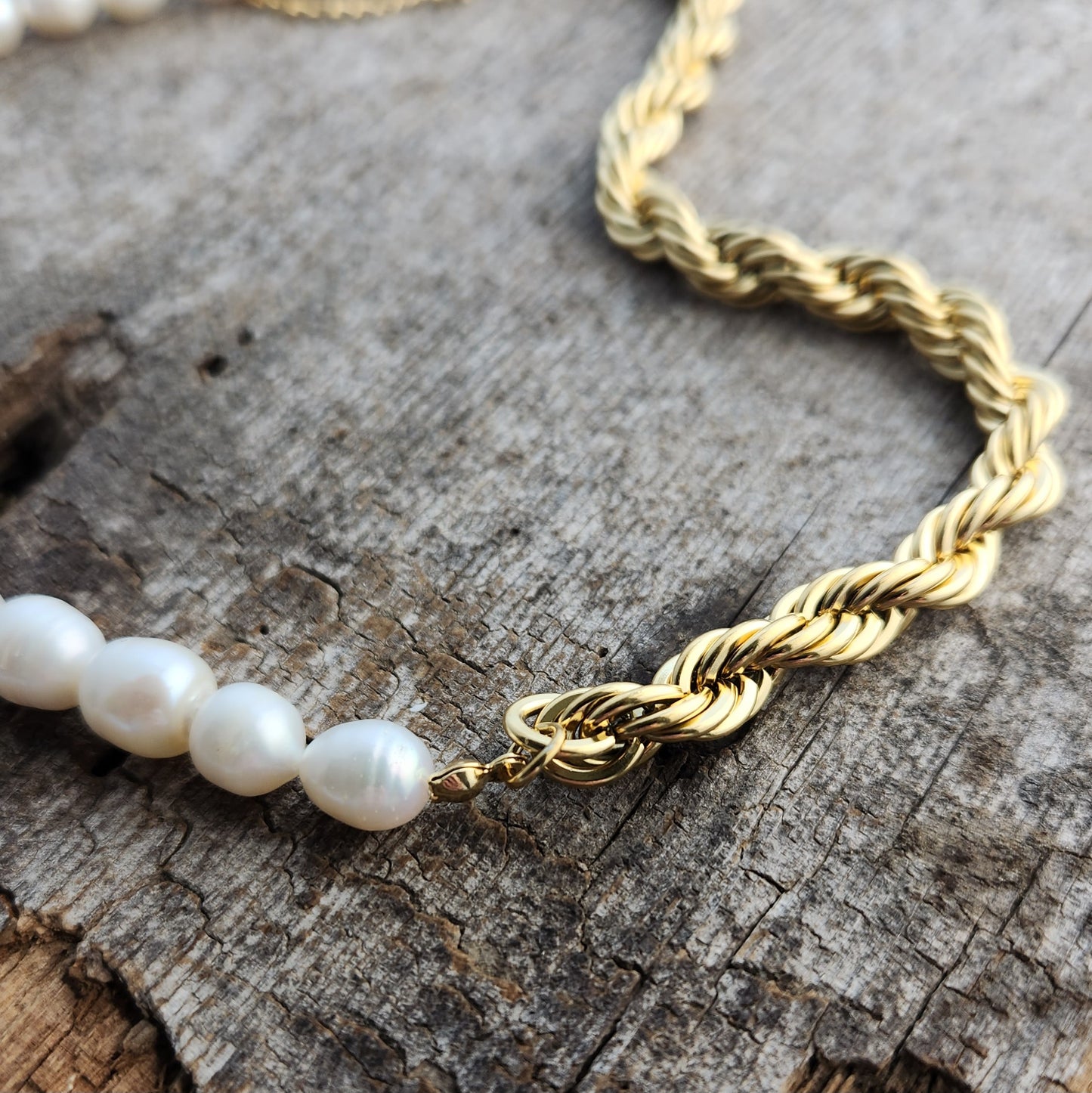 Pearl Rope Chain Necklace