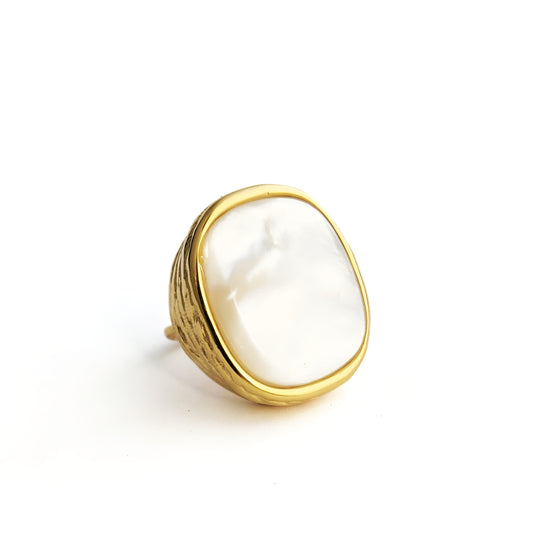 Moxie Ring