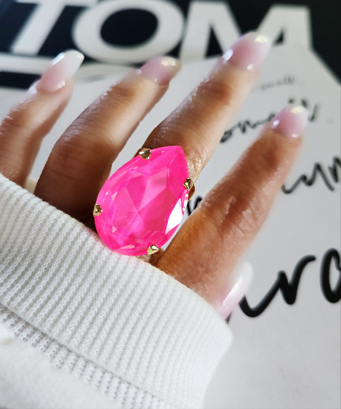 Atlas Ring in Electric Pink