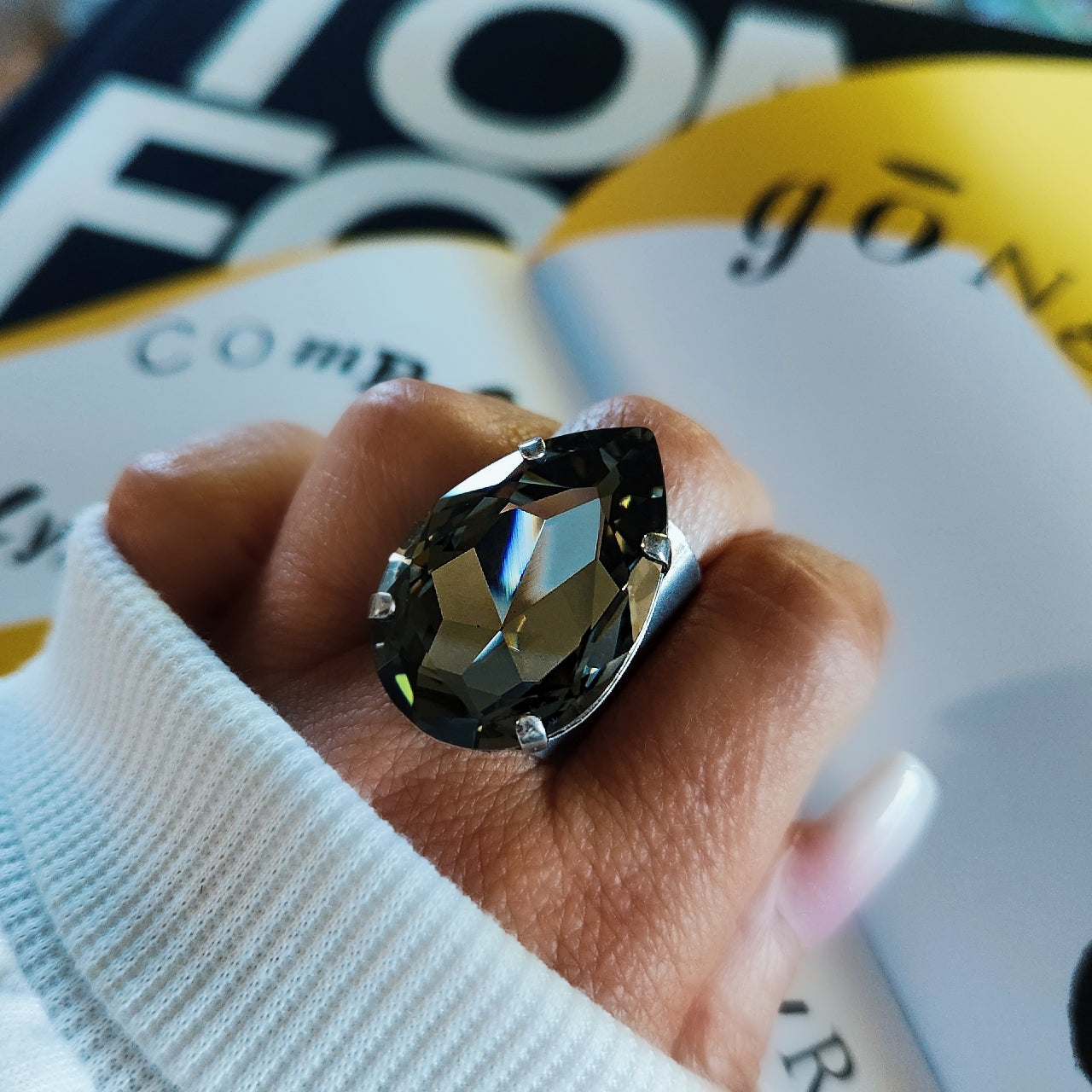Atlas Ring in Black Diamond