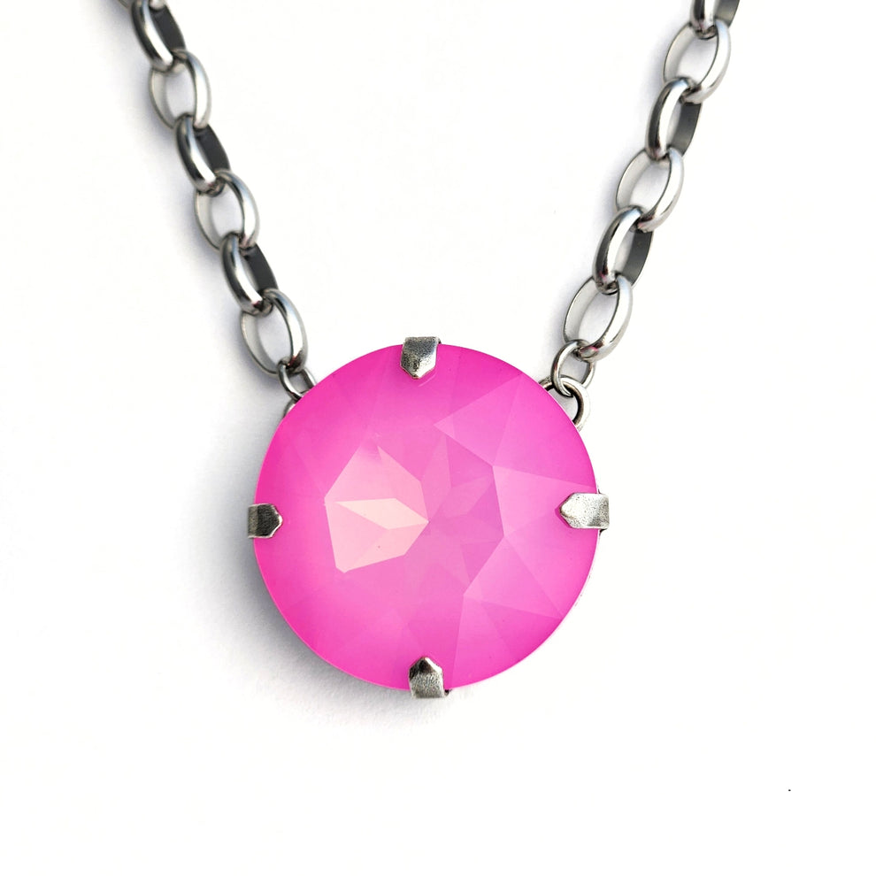 Aura Necklace in Ultra Hot Pink