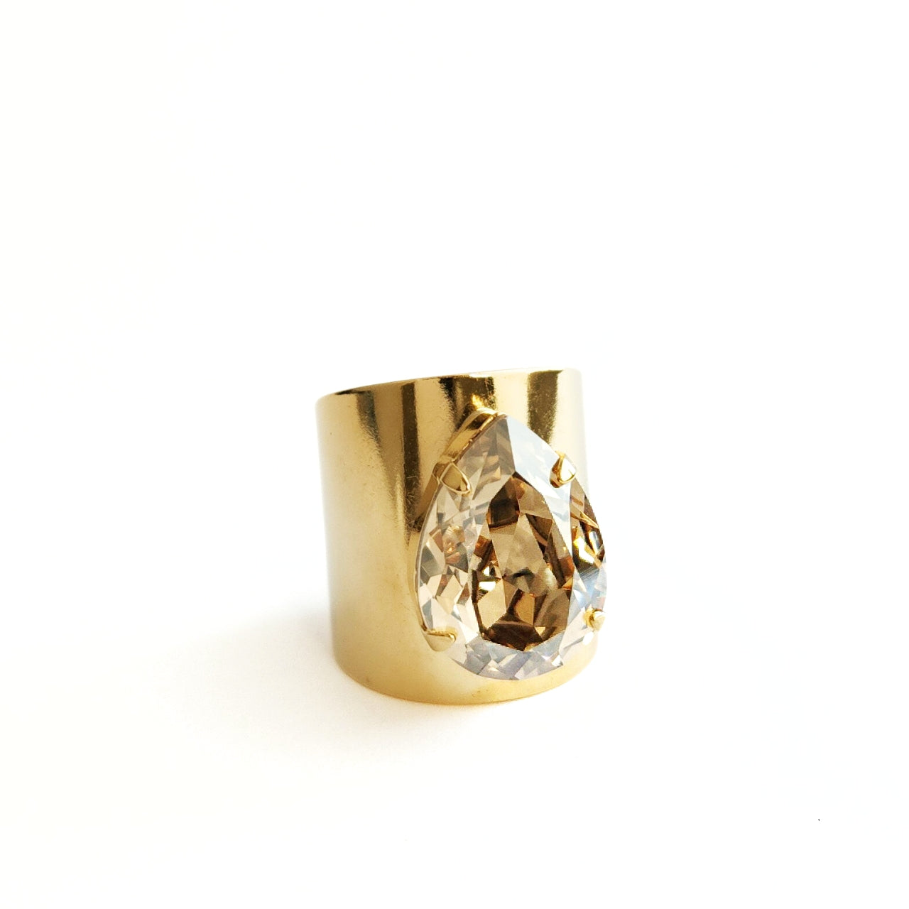 Cosmo Ring in Golden Shadow