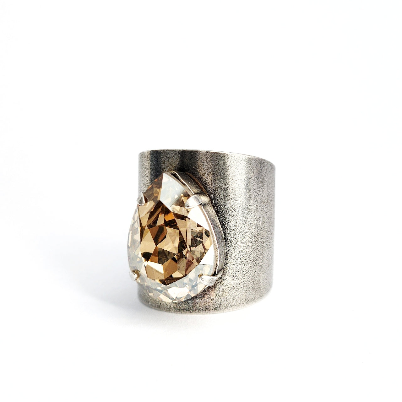 Cosmo Ring in Golden Shadow