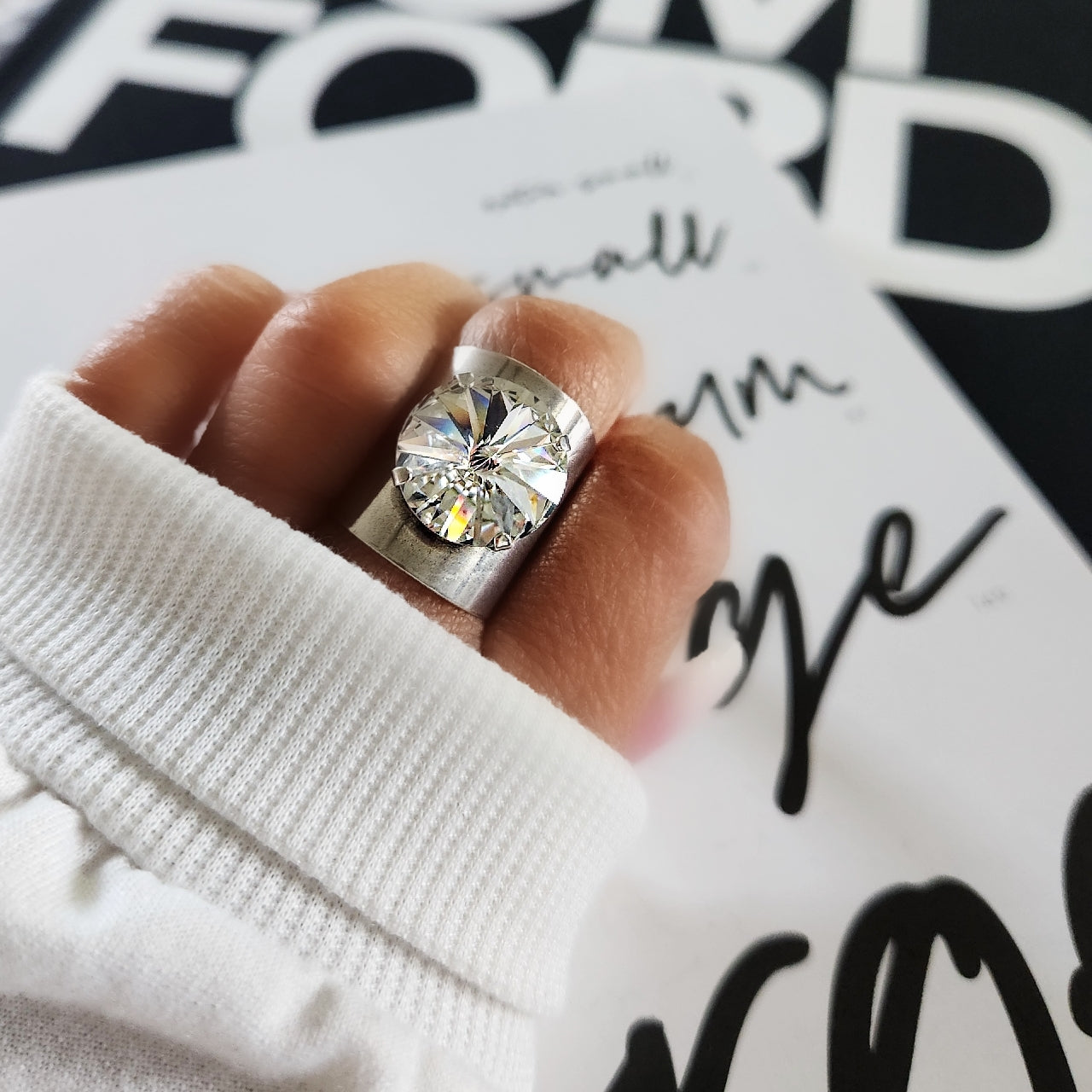 Orbit Ring in Crystal Clear – Lavender Blue Soul