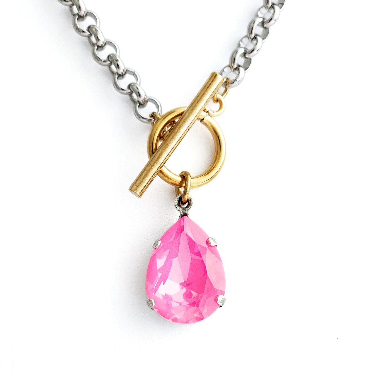 Cosmo Necklace in Electric Pink