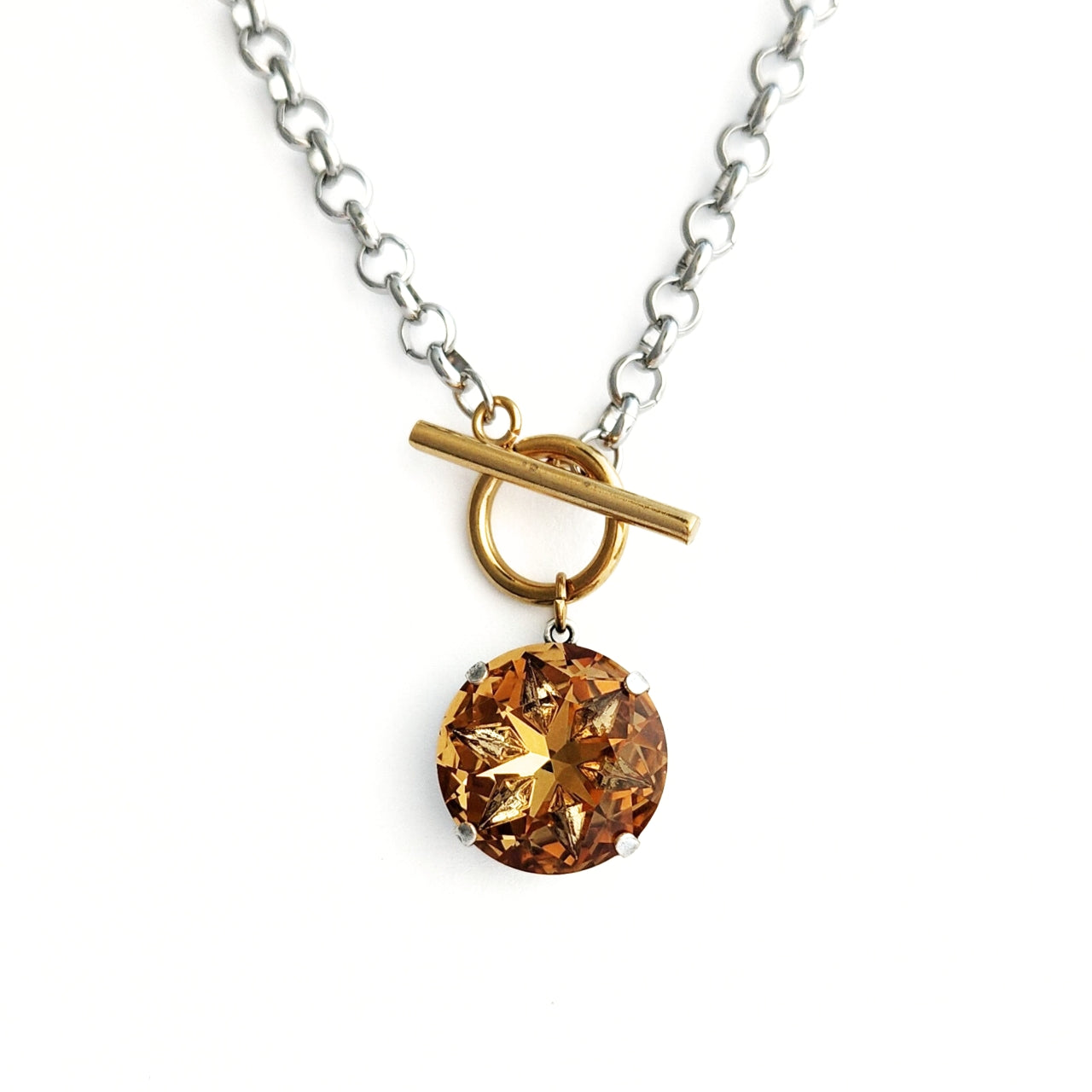 Luna Toggle Necklace in Cognac