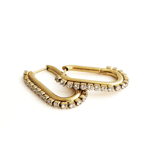 Janie Hoops