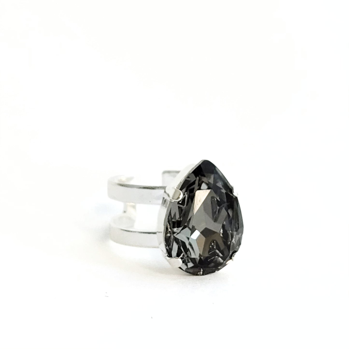 Cosmic Ring in Black Diamond Mirage