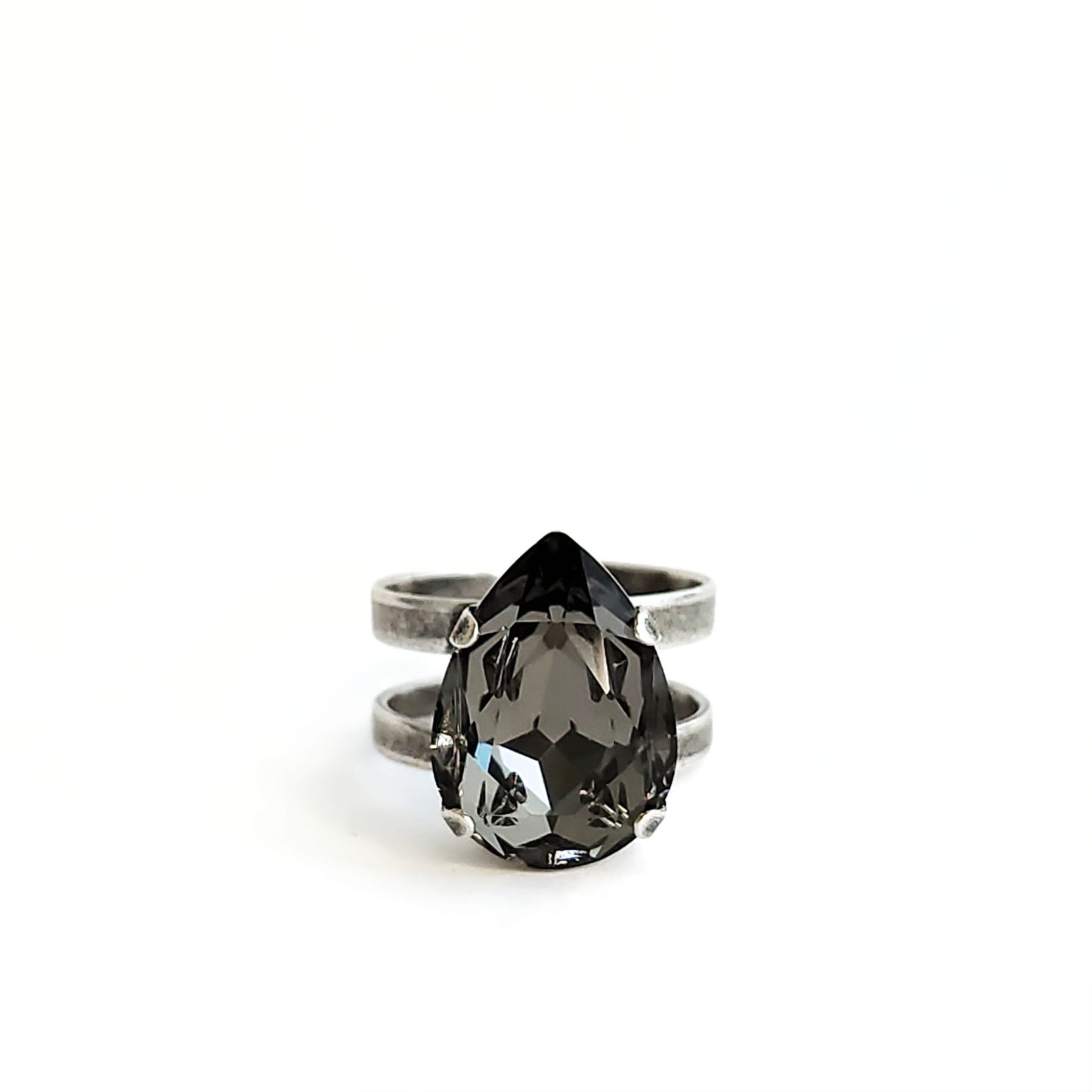 Cosmic Ring in Black Diamond Mirage
