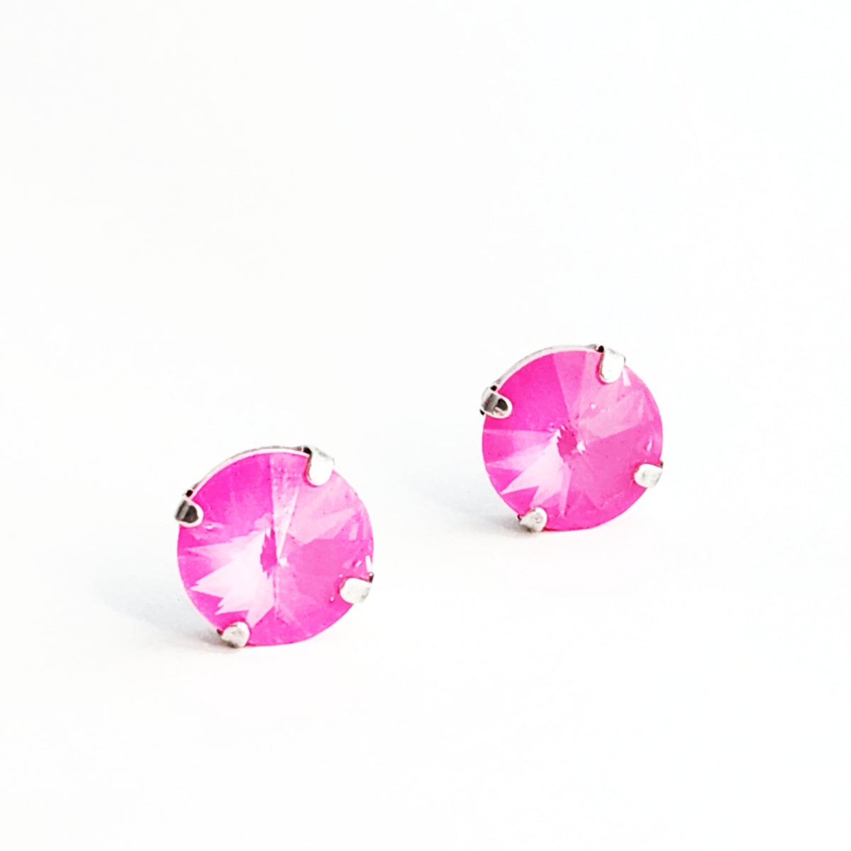Luna Studs in Electric Pink