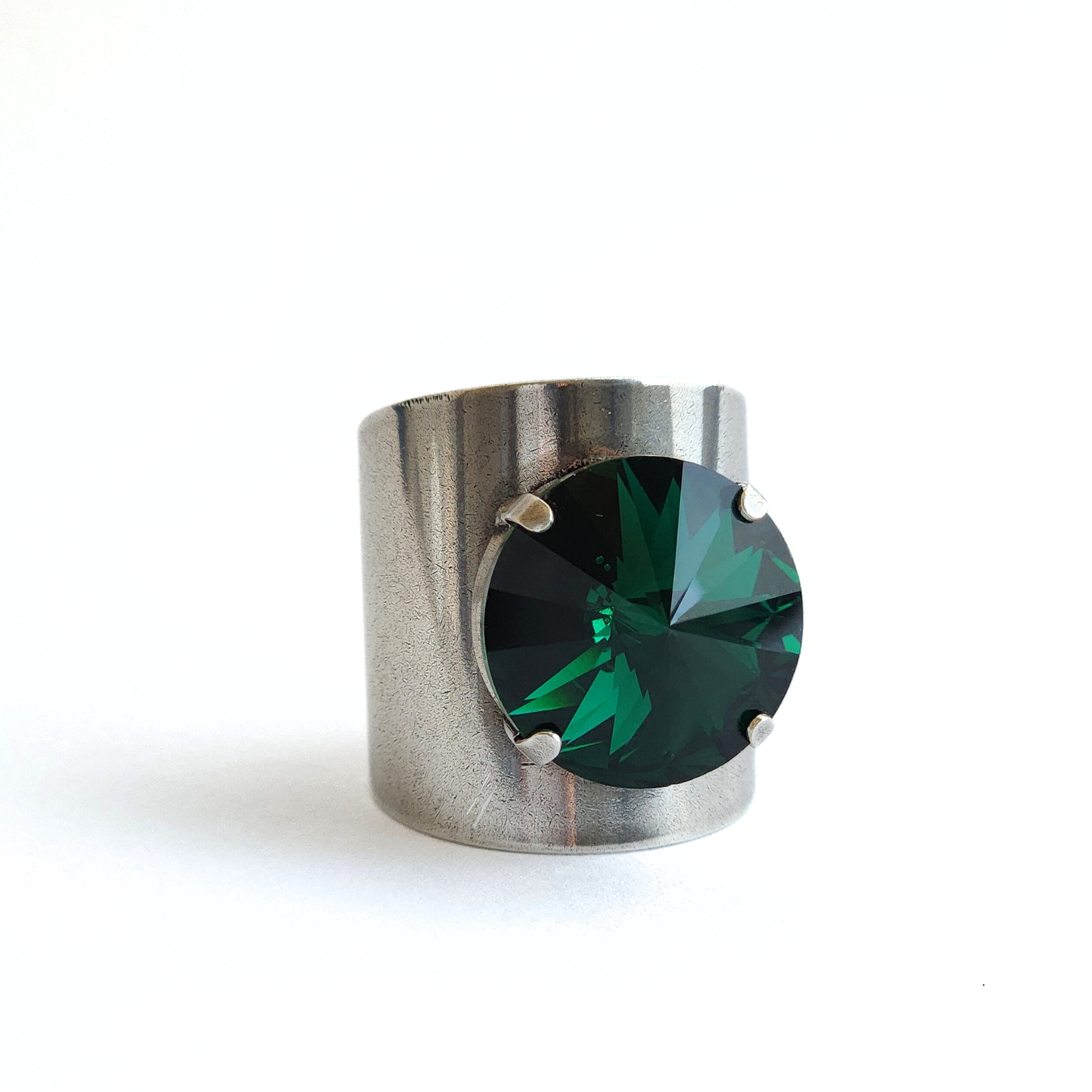 Orbit Ring in Emerald