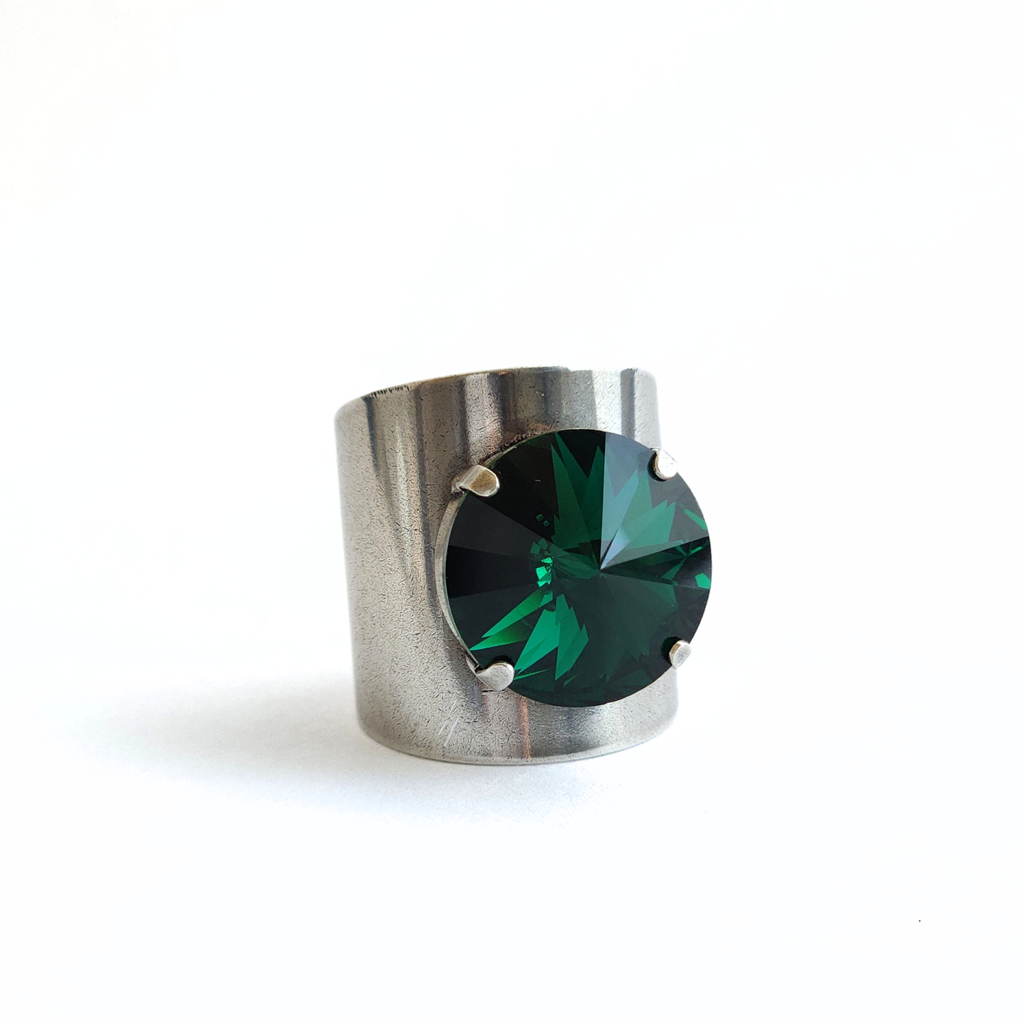 Orbit Ring in Emerald