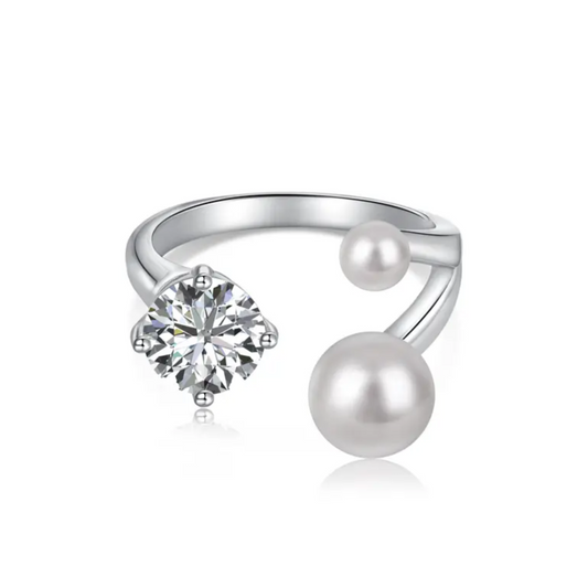 The Harlow Pearl Ring