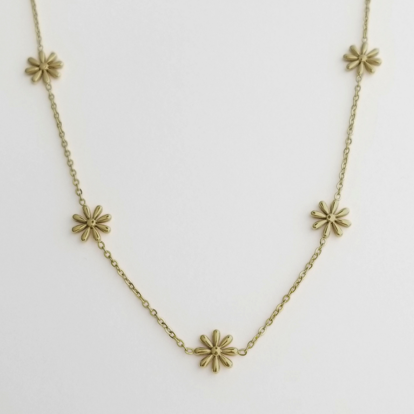 Daisy Necklace