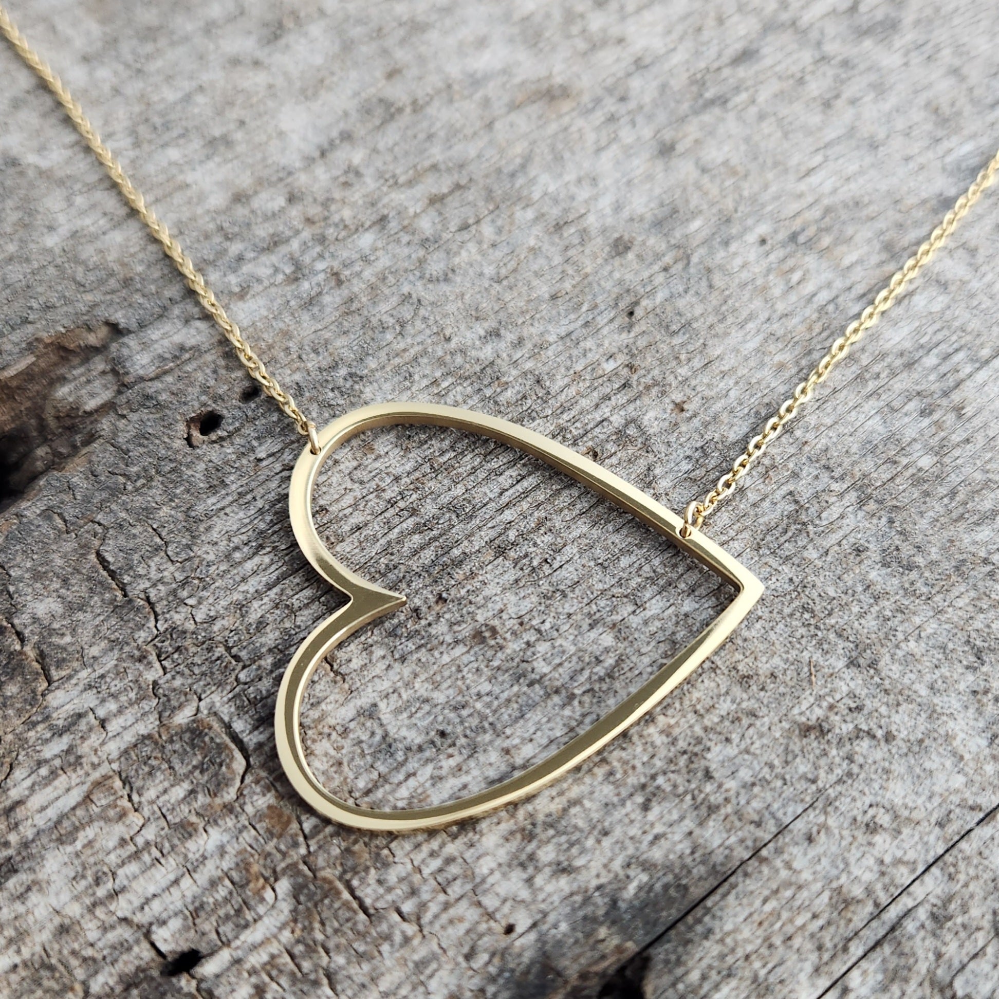 Gold Heart Necklace / Open Heart Necklace / Sterling Silver Heart Necklace  Sideways Heart Necklace off Center Heart Cut Out Necklace. - Etsy Denmark