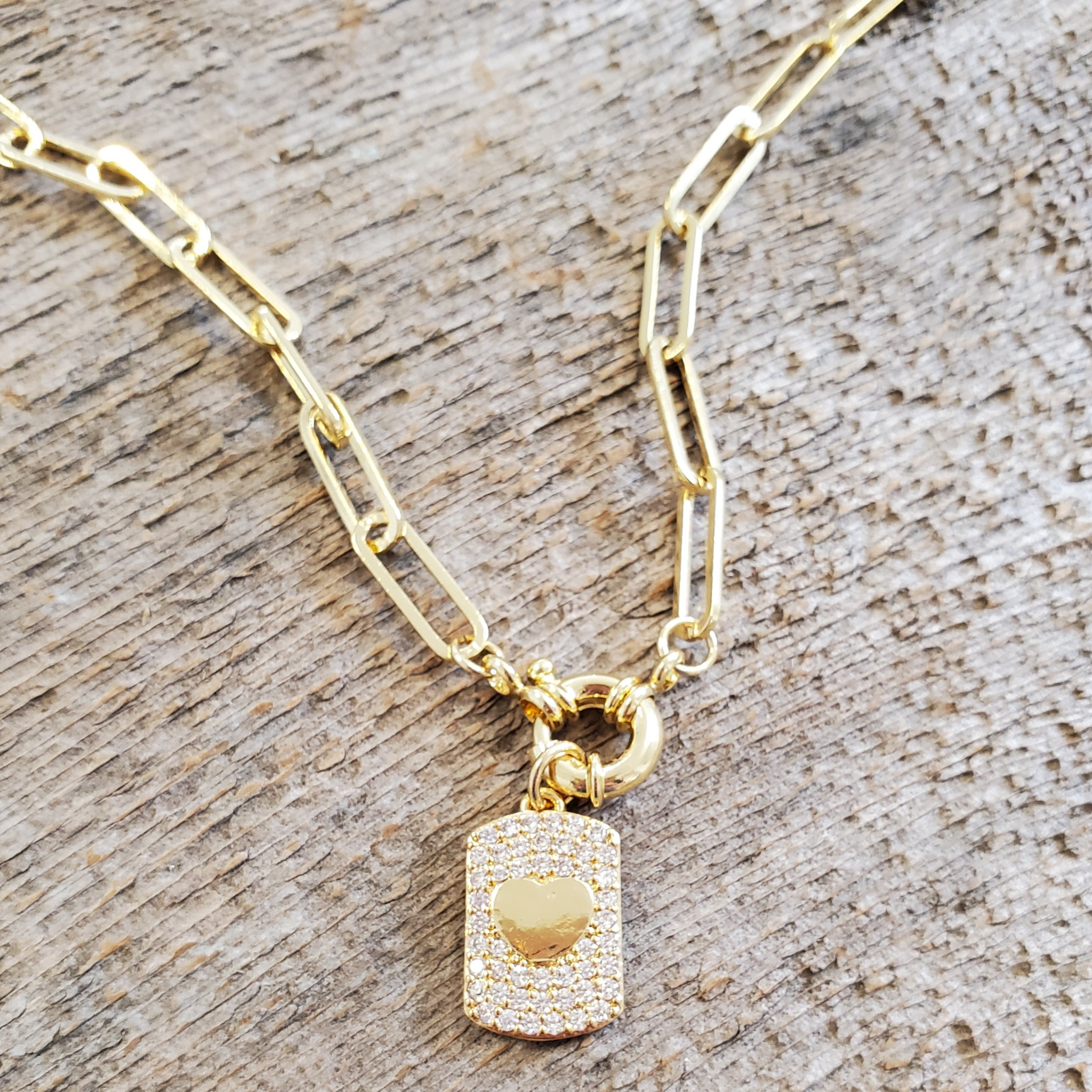 Classic Gigi Jeans necklace, Yellow Gold, 45 cm – Gigi Clozeau - créateur  de bijoux